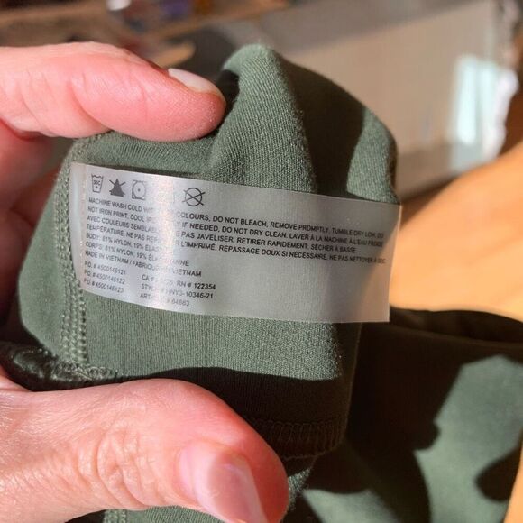 Aritzia TNA Sportsbra Olive Green Low-Cut 2XS - Picture 6 of 9